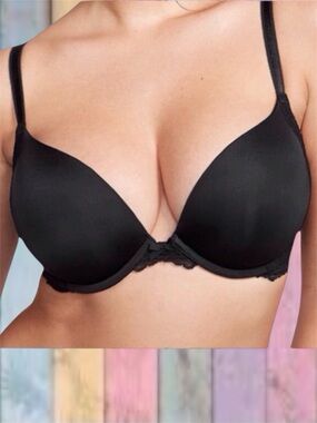 Victoria’s Secret Black Smooth Lace Band Push Up Bra NWT